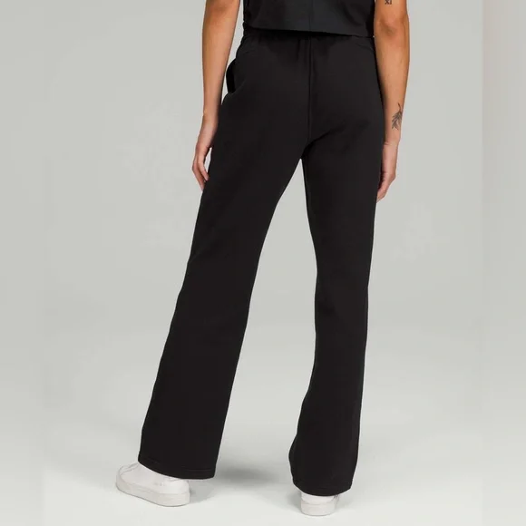 Lululemon Loungeful Straight Leg PantBlack
